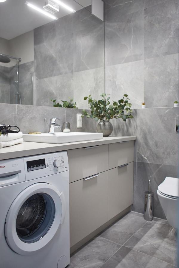 Metro Imielin Apartments Варшава Экстерьер фото