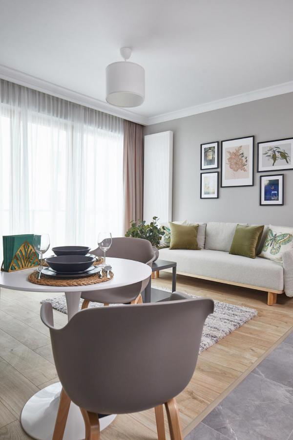Metro Imielin Apartments Варшава Экстерьер фото
